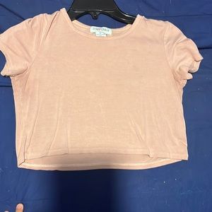 XL light pink crop top